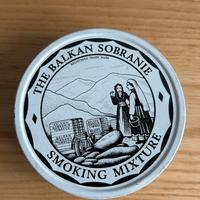 Latta tabacco balkan sobranie vuota