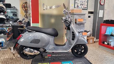 Piaggio Vespa 300 GTS hpe - 2019