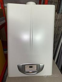 Immergas Super Caesar - caldaia a gas istantanea