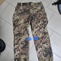 giacca pantalone tipo algi mimetica vegetata 

tag