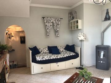 Casa indipendente nella valle del salto