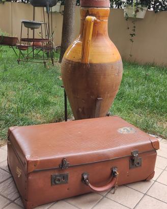 Valigia Vintage in cartone pressato