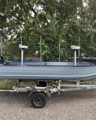 Canadian 370 Bass boat