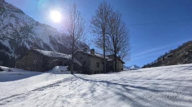 RHEMES SAINT GEORGES Frazione Le Mougnoz