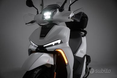 VOGE SFIDA SR16 125cc MOT.A LIQUIDO