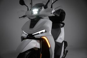 VOGE SFIDA SR16 125cc MOT.A LIQUIDO