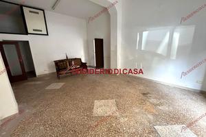 Locale, Zisa, Palermo.