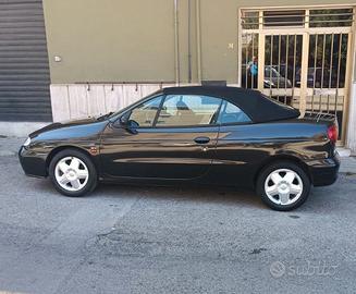 Renault Megane Cabrio 1