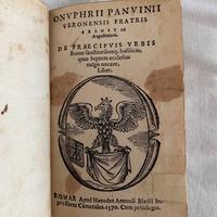 Libro antico "De Praecipuis Urbis" 1570
