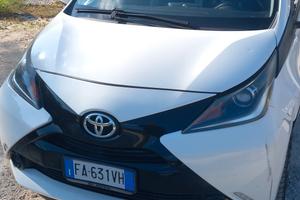 tayota aygo 