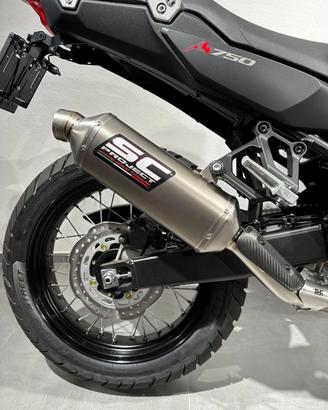 Scarico sc-project per transalp 750