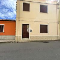 CASA SEMINDIPENDENTE A TORTOLÌ