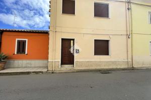 CASA SEMINDIPENDENTE A TORTOLÌ