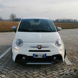 Abarth 695 70 anniversary 