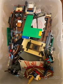 ≈11kg lego smistati + 4 lego set incompleti