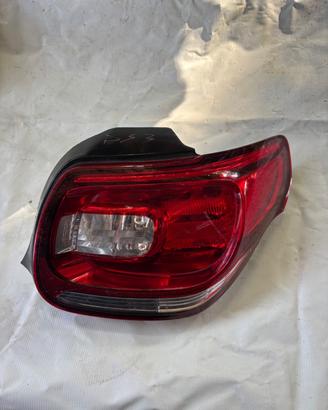 Fanale Faro posteriore Destro Citroen DS DS3