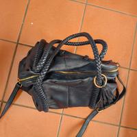 borsa in pelle marca La Carrie 