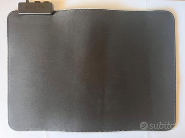 Razer Goliathus Chroma Mousepad