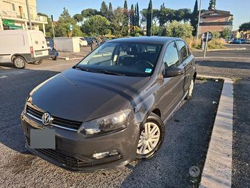 Volkswagen polo veicolo  aziendale