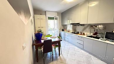 4 LOCALI A DESENZANO DEL GARDA