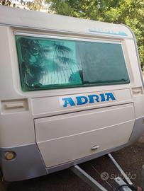 roulotte adria 2001