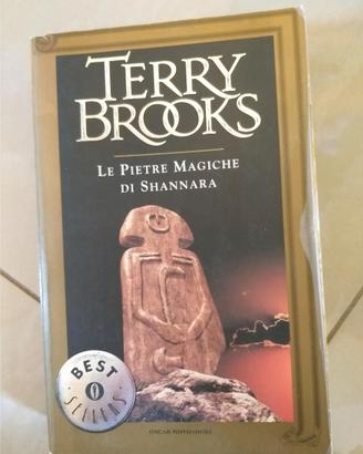 Libro 'Le pietre magiche di Shannara' Terry Brooks