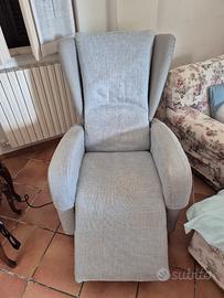 poltrona reclinabile