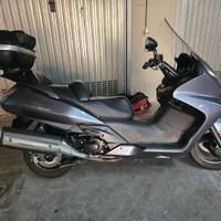 Honda silver wing 400