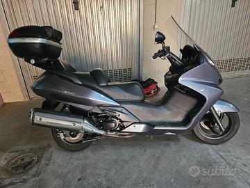Honda silver wing 400