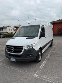 Mercedes Sprinter