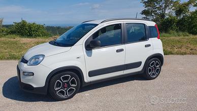 Fiat Panda 1.0 Hybrid Firefly City Life sport