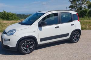 Fiat Panda 1.0 Hybrid Firefly City Life sport
