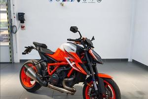 KTM 1290 Super Duke R Evo
