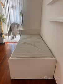 LETTO IKEA SLAKT  CON LETTO ESTRAIBILE E CASSETTI