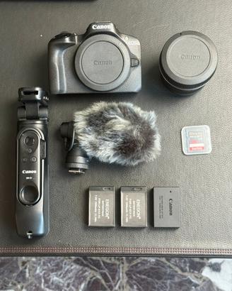 Canon R50 KIT