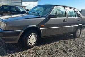 Lancia prisma unico proprietario