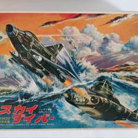 UFO Shado Skydiver - Bandai Plastic Model - Raro