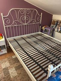 Letto matrimoniale ikea in ferro bianco