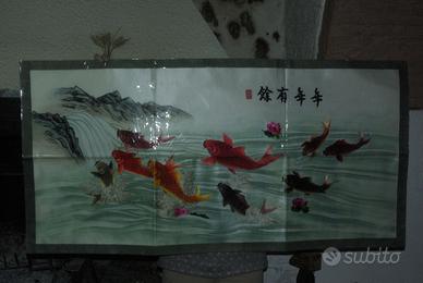 Pannello cinese ricamato in seta