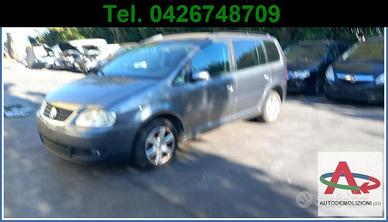 Ricambi usati VW TOURAN 2.0 BENZ. 80KW-NO MOTORE