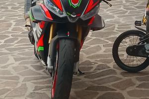 Aprilia RSV4 2023
