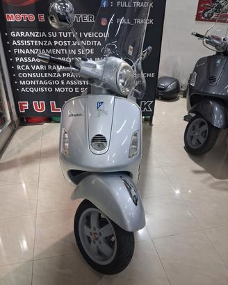 Piaggio Vespa 250 GTS