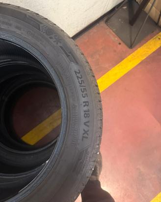 Gomme 225/55 R18