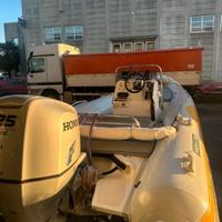 Focchi 680 + Honda 225 cv + carrello Cresci
