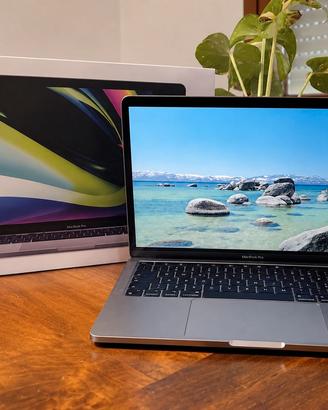 MacBook Pro M2 13” (2022) 8GB 256GB - Come Nuovo