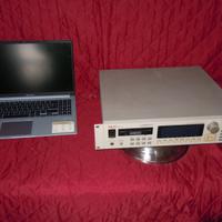 AKAI 2000I campionatore e Notebook ASUS Vivobook