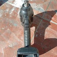 avvitatore a impulsi 