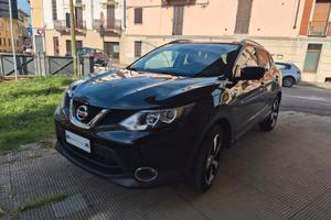 Nissan Qashqai 1.6 N-Connecta Tagliandi Certificat