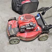 Tosaerba Toro Recycler 55CM 4WD modello 21766