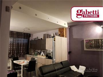 Pressi Mercato del Capo 3 vani arredato 65 mq